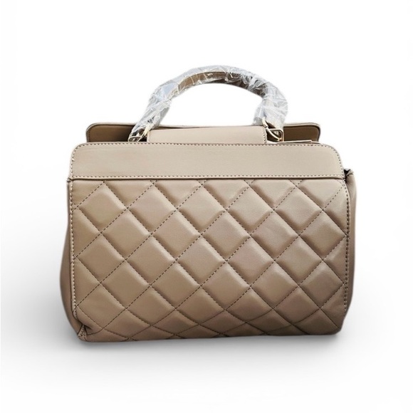 Badgley Mischka Taupe Quilted Handbag - Picture 2 of 3